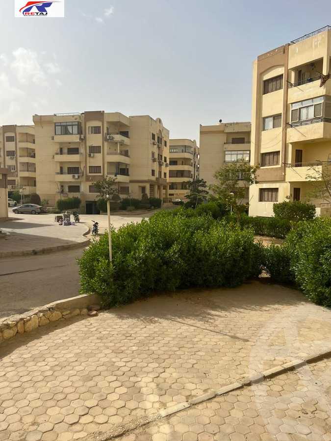 https://aqarmap.com.eg/en/listing/4341056-for-sale-cairo-new-cairo-compounds-la-rose