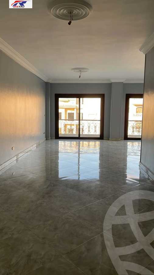 https://aqarmap.com.eg/en/listing/4505343-for-rent-cairo-new-cairo-first-settlement-mhwr-mstfy-kml