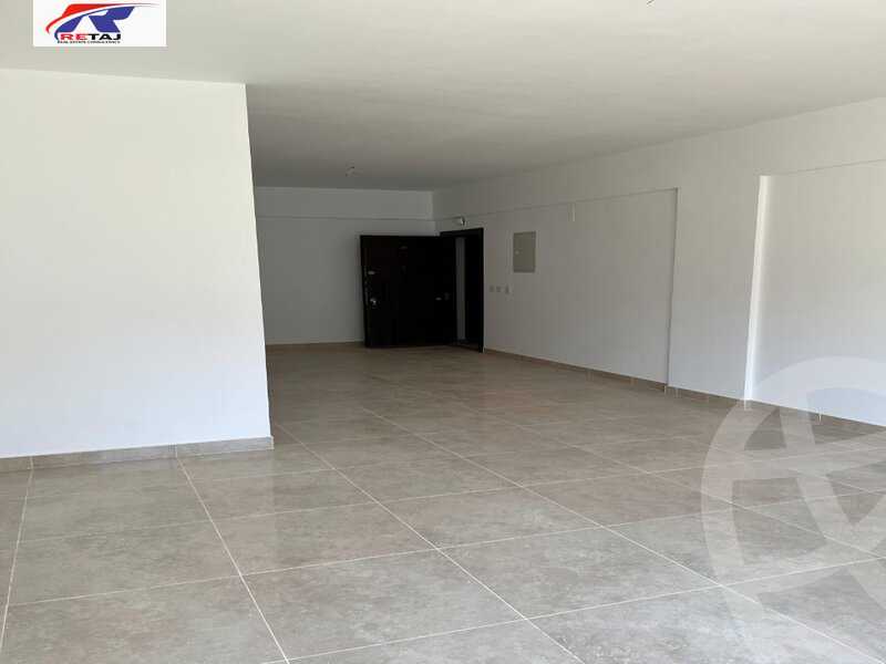 https://aqarmap.com.eg/ar/listing/4593544-for-rent-cairo-new-cairo-compounds-fifth-square