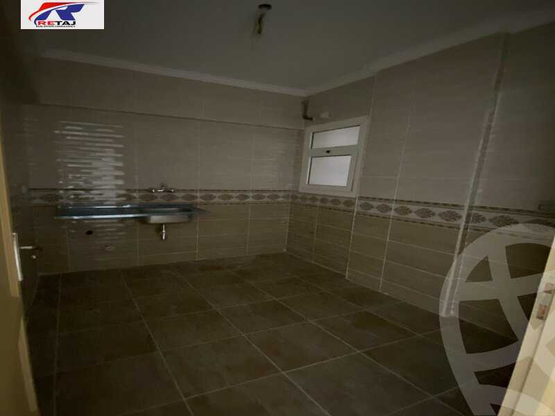 https://aqarmap.com.eg/ar/listing/4603491-for-rent-cairo-new-cairo-lrhb-city-phase-2-amr-ibn-el-aas-st