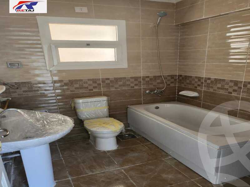 https://aqarmap.com.eg/en/listing/4604008-for-sale-cairo-new-cairo-lrhb-city-phase-2-amr-ibn-el-aas-st