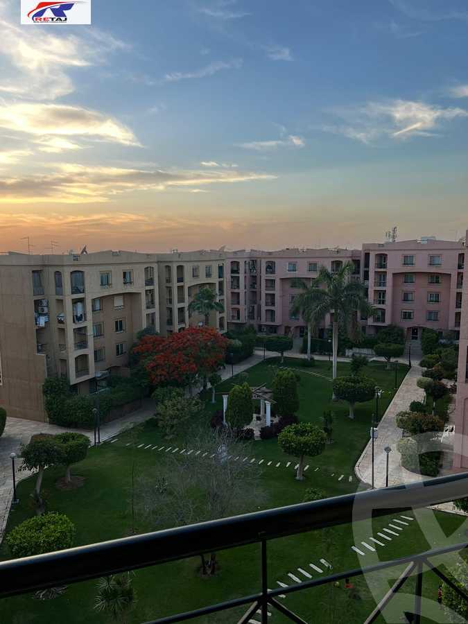 https://aqarmap.com.eg/ar/listing/4816601-for-sale-cairo-new-cairo-lrhb-city-phase-1-ahmed-rami-st