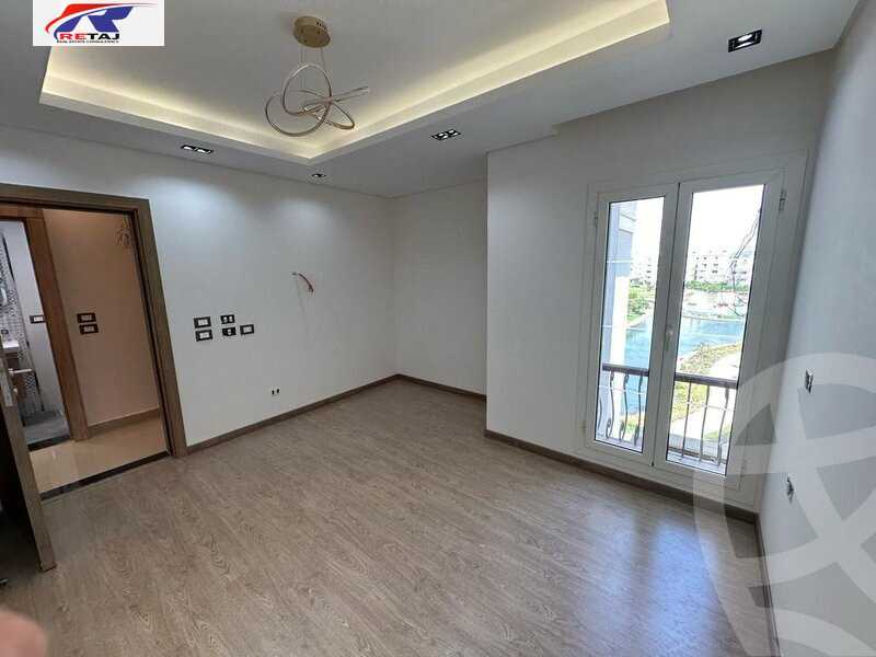 https://aqarmap.com.eg/ar/listing/4819401-for-rent-cairo-new-cairo-compounds-mountain-view-hyde-park