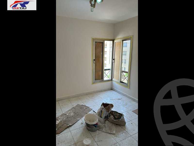 https://aqarmap.com.eg/ar/listing/4823510-for-sale-cairo-new-cairo-lrhb-city-phase-1-ahmed-rami-st