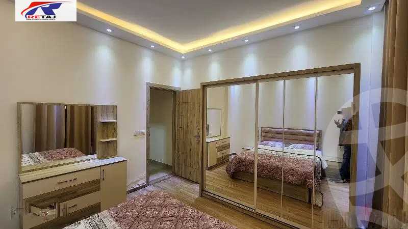 https://aqarmap.com.eg/ar/listing/4826668-for-rent-cairo-new-cairo-compounds-fifth-square