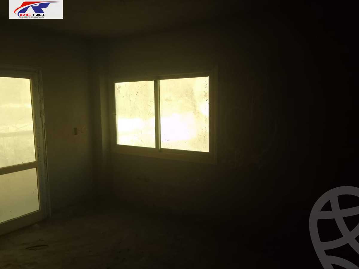 https://aqarmap.com.eg/en/listing/5000354-for-sale-cairo-new-cairo-compounds-bankers-compound