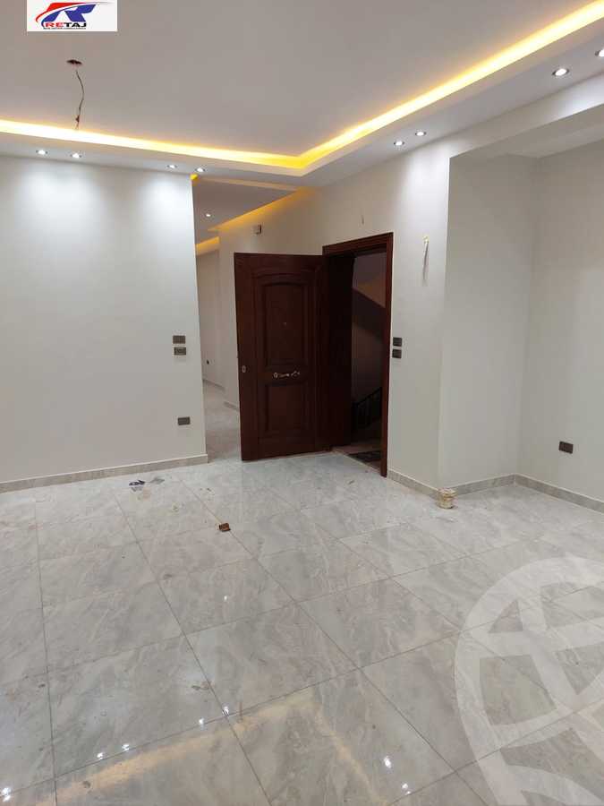 https://aqarmap.com.eg/en/listing/5011076-for-rent-cairo-new-cairo-first-settlement-neighbourhood-7-om-kalthoum-st