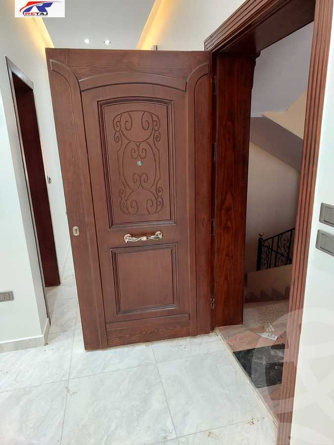 https://aqarmap.com.eg/en/listing/5011076-for-rent-cairo-new-cairo-first-settlement-neighbourhood-7-om-kalthoum-st