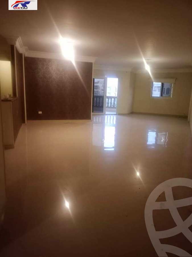 https://aqarmap.com.eg/en/listing/5065108-for-rent-cairo-new-cairo-el-ahyaa-fifth-neighborhood-street-10