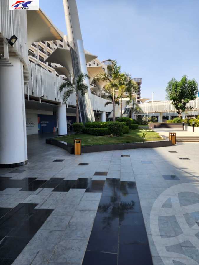 https://aqarmap.com.eg/ar/listing/5140415-for-sale-cairo-new-cairo-compounds-park-mall-arab-development