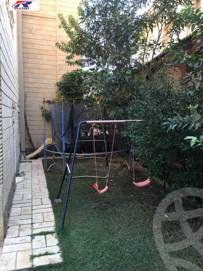 https://aqarmap.com.eg/en/listing/5283424-for-sale-cairo-new-cairo-ganob-el-akadamiya-south-academy-b-taha-hussein-st