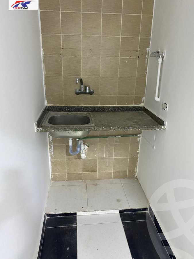 https://aqarmap.com.eg/en/listing/5335926-for-rent-cairo-new-cairo-ganob-el-akadamiya-south-academy-a-al-mekdad-ibn-omar-street