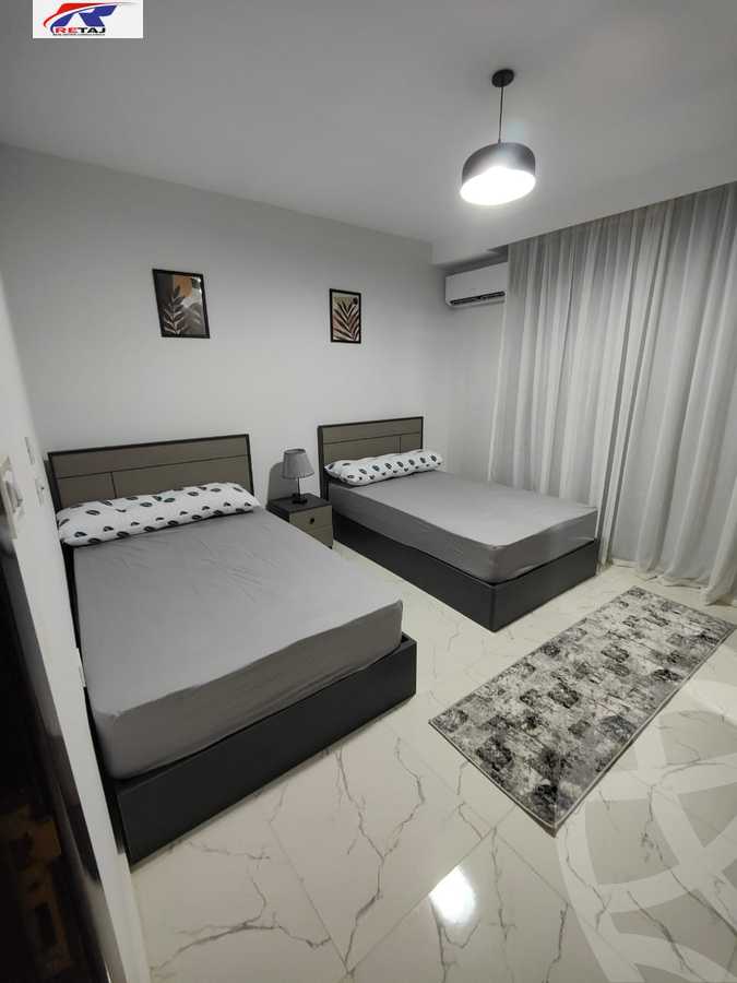 https://aqarmap.com.eg/en/listing/5336333-for-rent-cairo-new-cairo-compounds-hyde-park-centre-ville-hyde-park