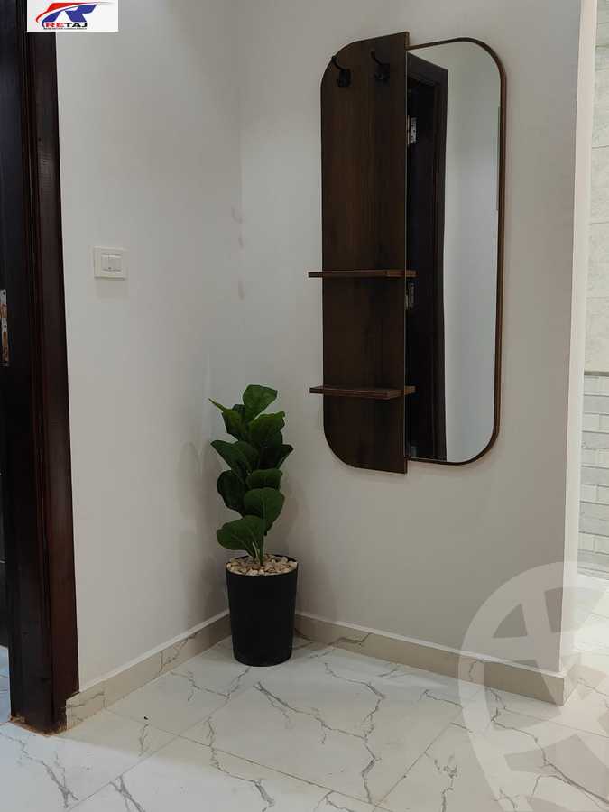 https://aqarmap.com.eg/en/listing/5336333-for-rent-cairo-new-cairo-compounds-hyde-park-centre-ville-hyde-park