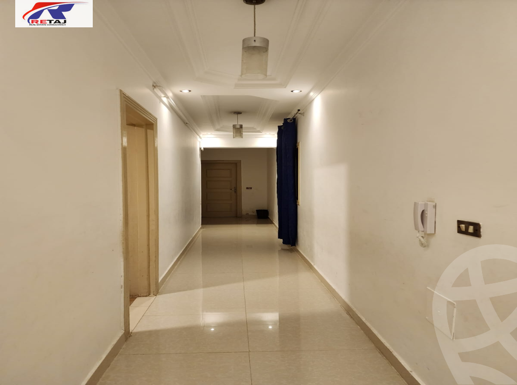 https://aqarmap.com.eg/en/listing/5382460-for-rent-cairo-new-cairo-first-settlement-neighbourhood-5-el-shaheed-islam-raafat-st