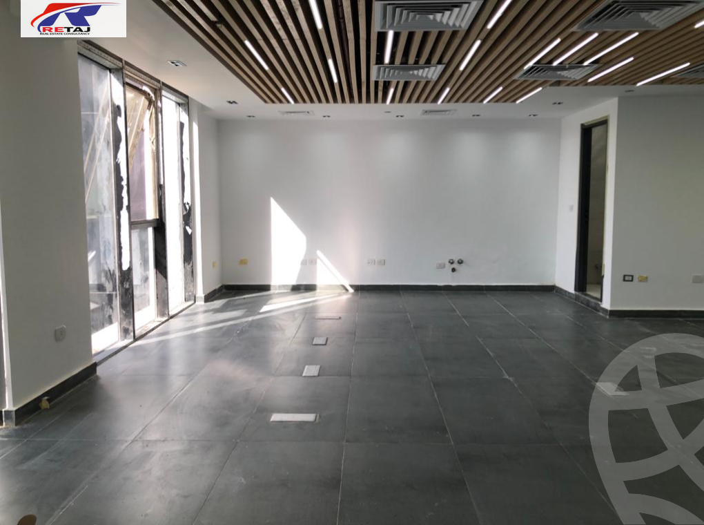 https://aqarmap.com.eg/en/listing/5412648-for-rent-cairo-new-cairo-compounds-hyde-park-centre-ville-hyde-park