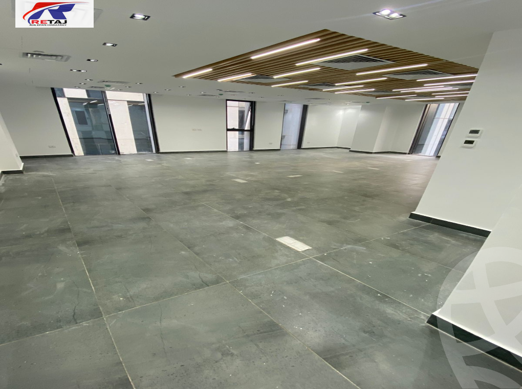 https://aqarmap.com.eg/en/listing/5412648-for-rent-cairo-new-cairo-compounds-hyde-park-centre-ville-hyde-park