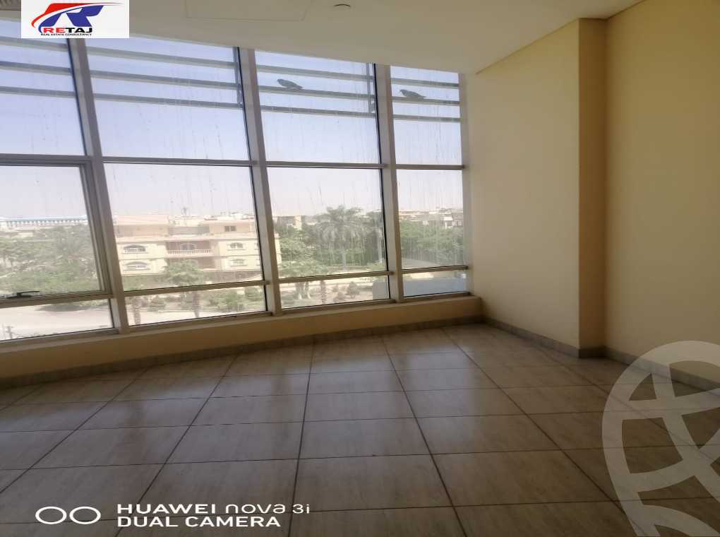 https://aqarmap.com.eg/en/listing/5428405-for-rent-cairo-new-cairo-compounds-porto-cairo-mall