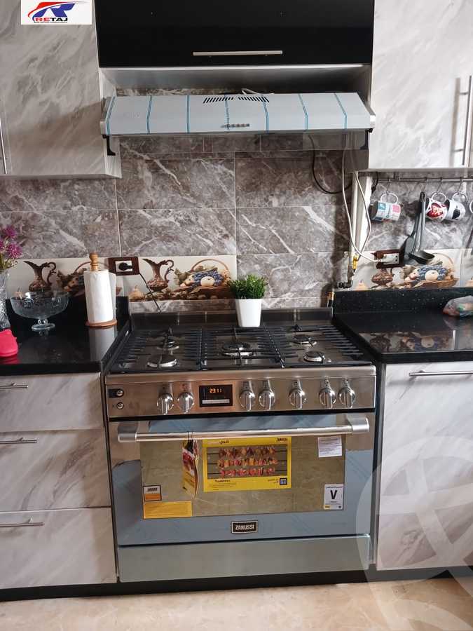 https://aqarmap.com.eg/en/listing/5429609-for-sale-cairo-new-cairo-gharb-arabila-doctor-hani-maher-st