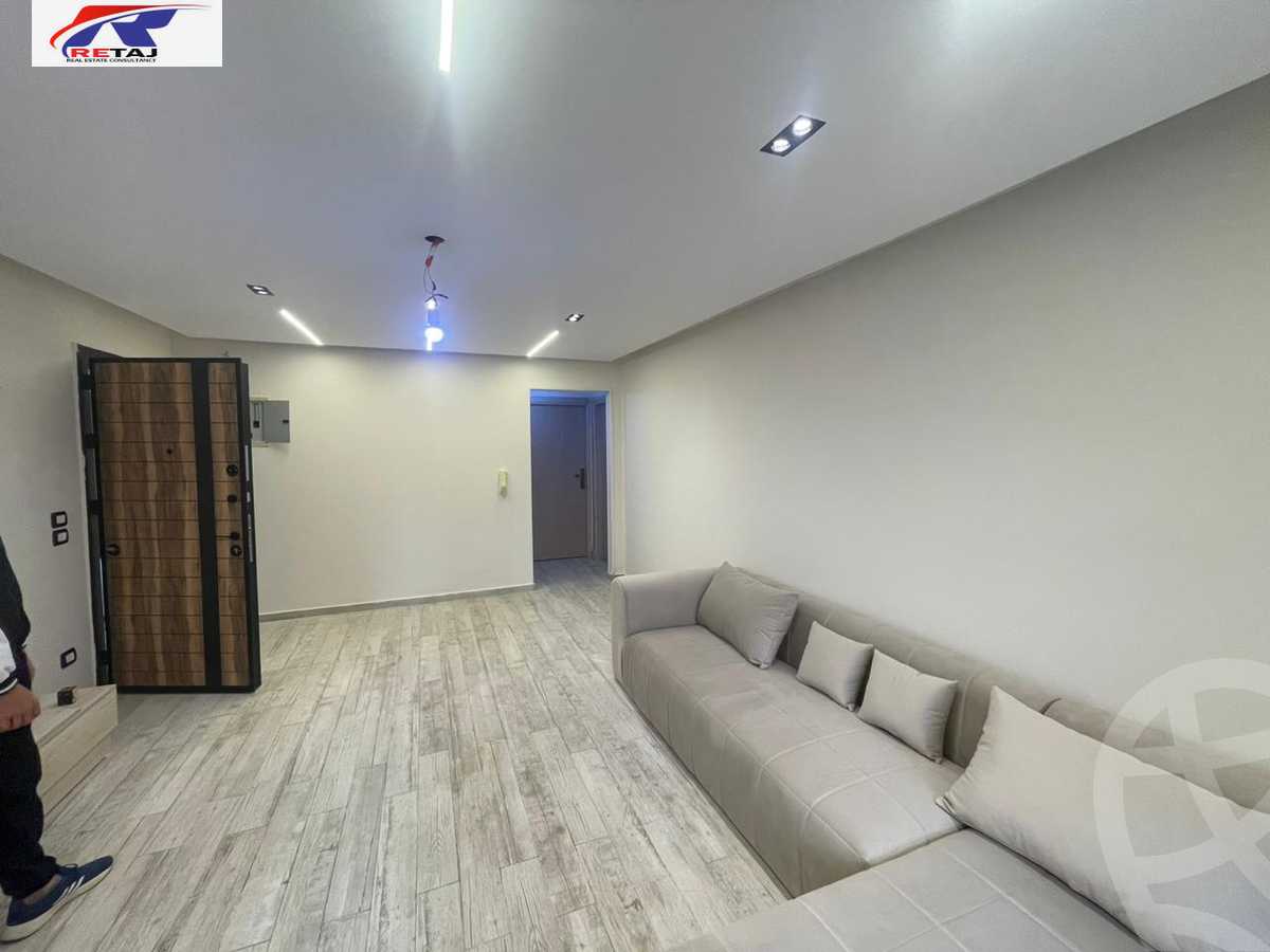 https://aqarmap.com.eg/ar/listing/5460419-for-sale-cairo-nasr-city-compounds-kmbwnd-yst-brk-bnyt-llstthmr-l-qry