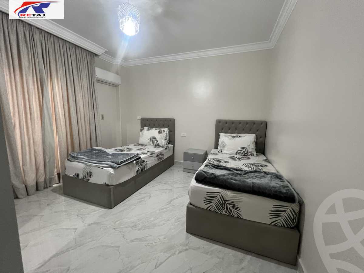 https://aqarmap.com.eg/en/listing/5460688-for-rent-cairo-new-cairo-lrhb-city-phase-5-talaat-mostafa-st