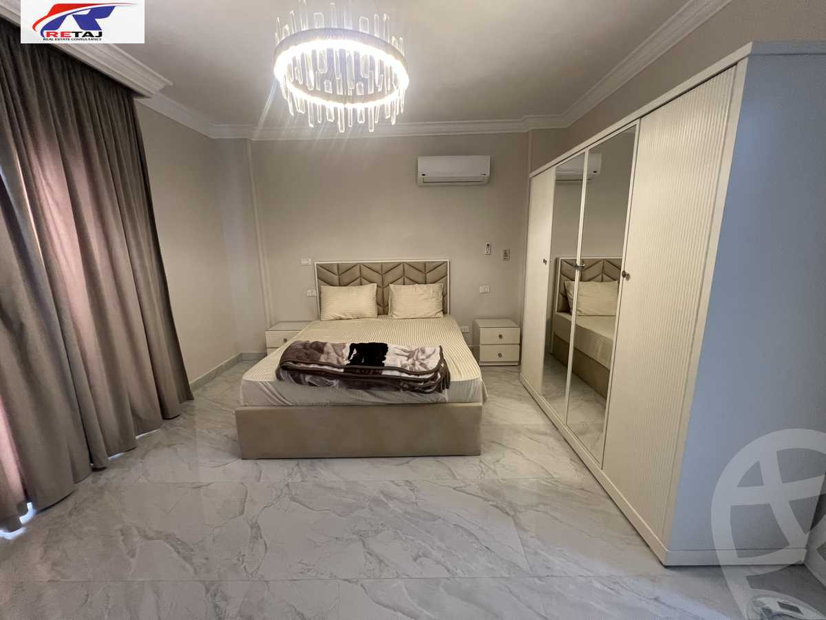 https://aqarmap.com.eg/en/listing/5460688-for-rent-cairo-new-cairo-lrhb-city-phase-5-talaat-mostafa-st