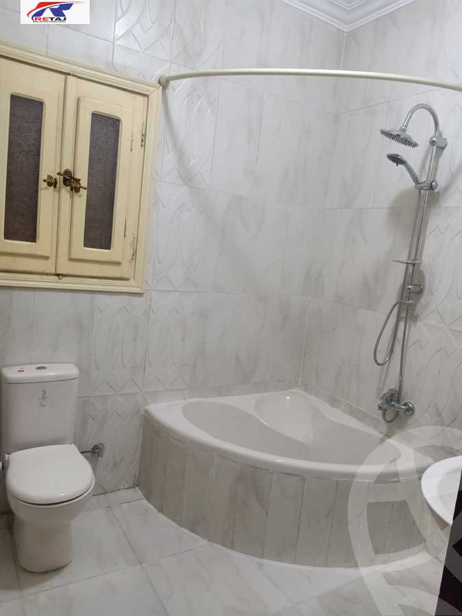 https://aqarmap.com.eg/en/listing/5533397-for-rent-cairo-new-cairo-sharq-el-akadamiya-al-tahrir-st