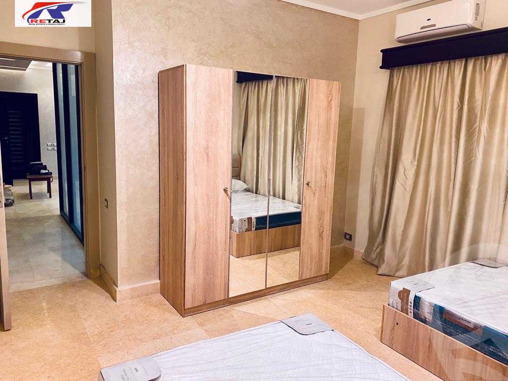 https://aqarmap.com.eg/en/listing/5541221-for-sale-cairo-new-cairo-compounds-kmbwnd-fyldj-jyt-blm-hylz