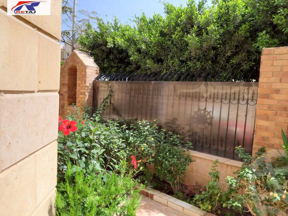 https://aqarmap.com.eg/en/listing/5557767-for-sale-cairo-new-cairo-el-ahyaa-first-neighborhood-street-12