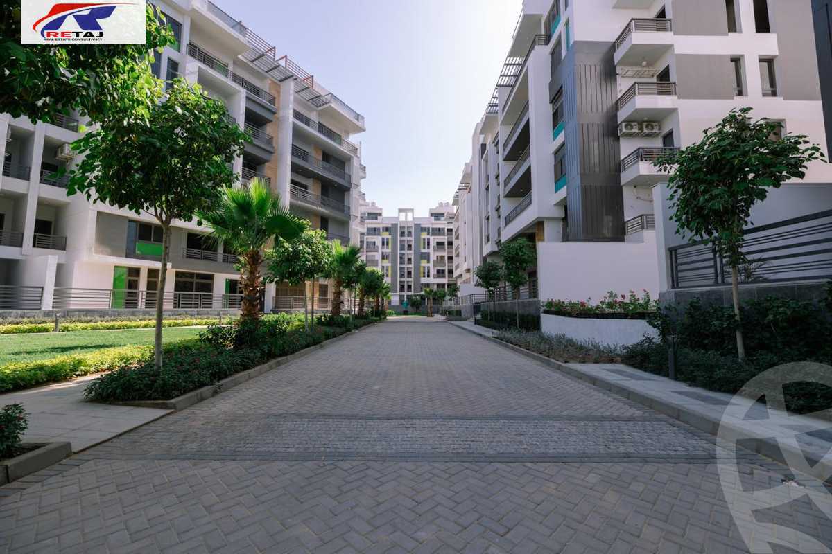 https://aqarmap.com.eg/ar/listing/5571215-for-sale-cairo-new-cairo-compounds-dh-ykwn-2-ryzydns-styl-hwm
