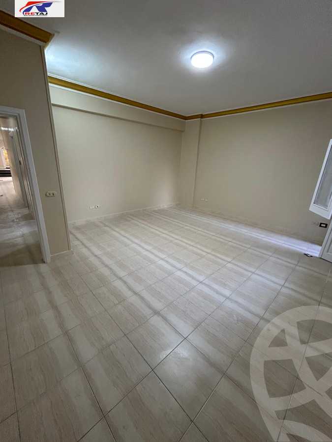 https://aqarmap.com.eg/en/listing/5661908-for-sale-cairo-new-cairo-el-ahyaa-first-neighborhood-street-17