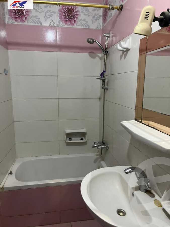 https://aqarmap.com.eg/en/listing/5664450-for-sale-cairo-new-cairo-el-ahyaa-fourth-neighborhood-street-28