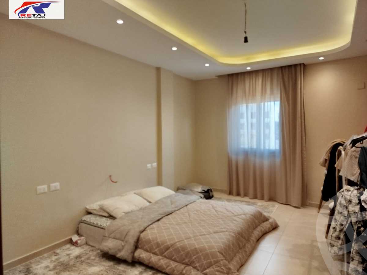 https://aqarmap.com.eg/ar/listing/5676950-for-sale-cairo-new-cairo-compounds-nakhil-village