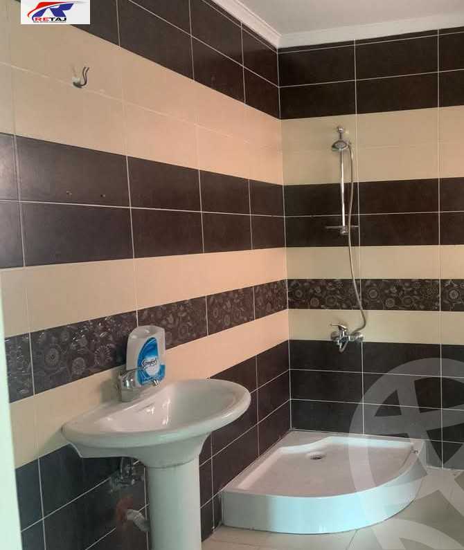 https://aqarmap.com.eg/en/listing/5685621-for-rent-cairo-new-cairo-ganob-el-akadamiya-south-academy-d