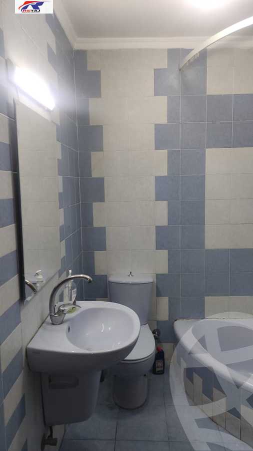 https://aqarmap.com.eg/en/listing/5717231-for-rent-cairo-heliopolis-ard-el-golf-el-nozha-st