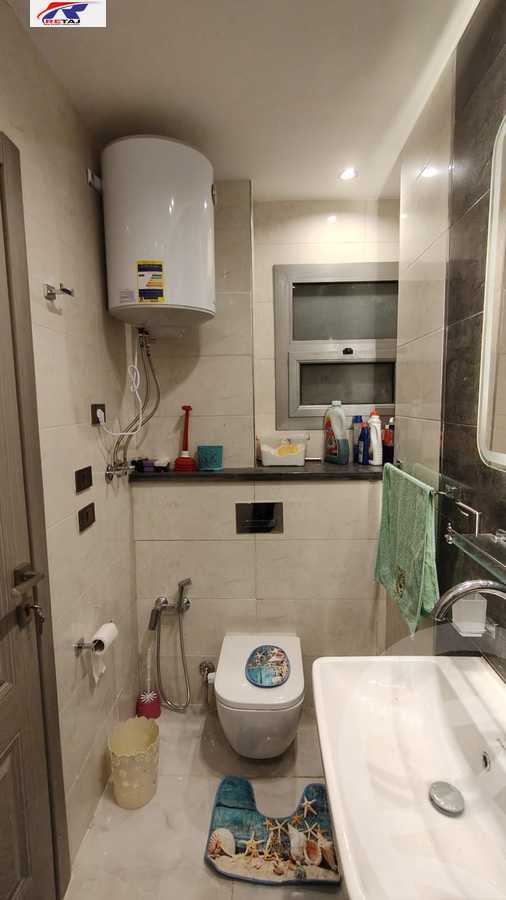 https://aqarmap.com.eg/en/listing/5740783-for-sale-cairo-nasr-city-compounds-degla-towers