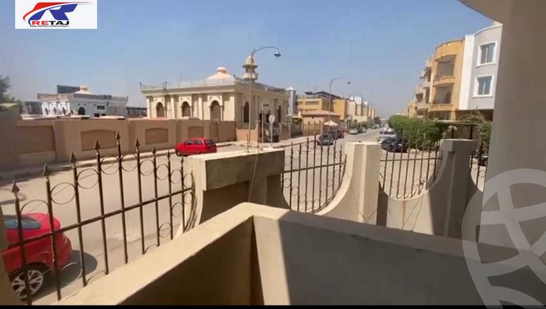 https://aqarmap.com.eg/en/listing/5778390-for-sale-cairo-new-cairo-compounds-kmbwnd-lnkhyl