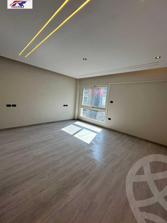 https://aqarmap.com.eg/en/listing/5789440-for-sale-cairo-new-cairo-compounds-mwrd-fq-llttwyr