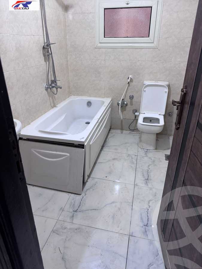 https://aqarmap.com.eg/en/listing/5814822-for-sale-cairo-nasr-city-hay-el-waha-shr-lkhmsyn