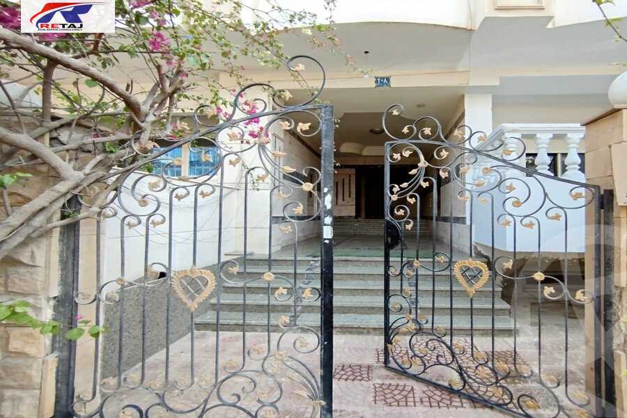 https://aqarmap.com.eg/en/listing/5854413-for-sale-cairo-new-cairo-el-narges-el-narges-omarat-abdul-rahman-al-rafie-st
