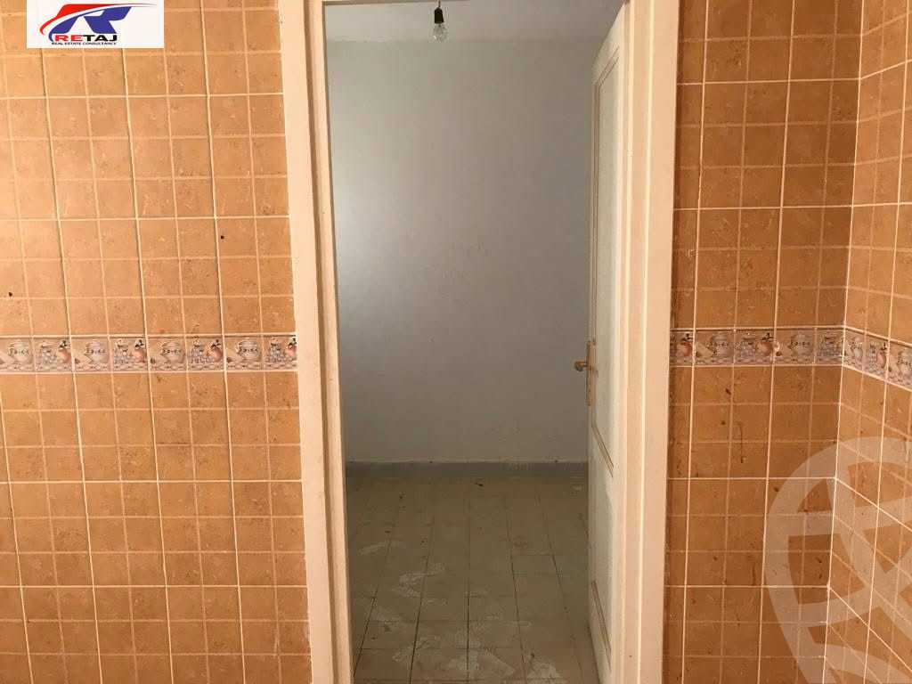 https://aqarmap.com.eg/en/listing/5867845-for-sale-cairo-new-cairo-madinaty-first-zone-buildings-11th-st.
