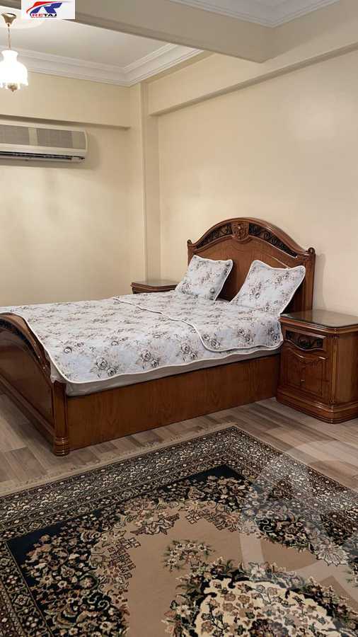 https://aqarmap.com.eg/en/listing/5877475-for-rent-cairo-new-cairo-first-settlement-mhwr-mstfy-kml