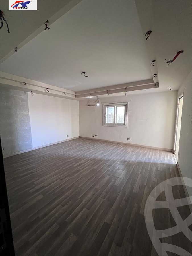 https://aqarmap.com.eg/ar/listing/5888346-for-sale-cairo-nasr-city-abbas-el-akkad