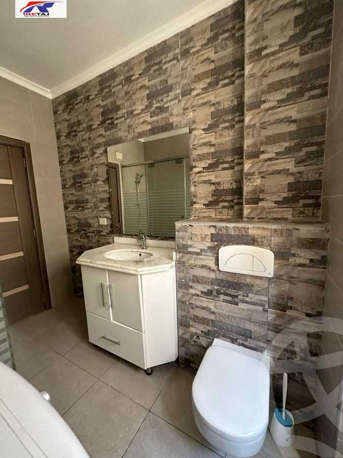 https://aqarmap.com.eg/en/listing/5900280-for-rent-cairo-new-cairo-compounds-hayati-residence