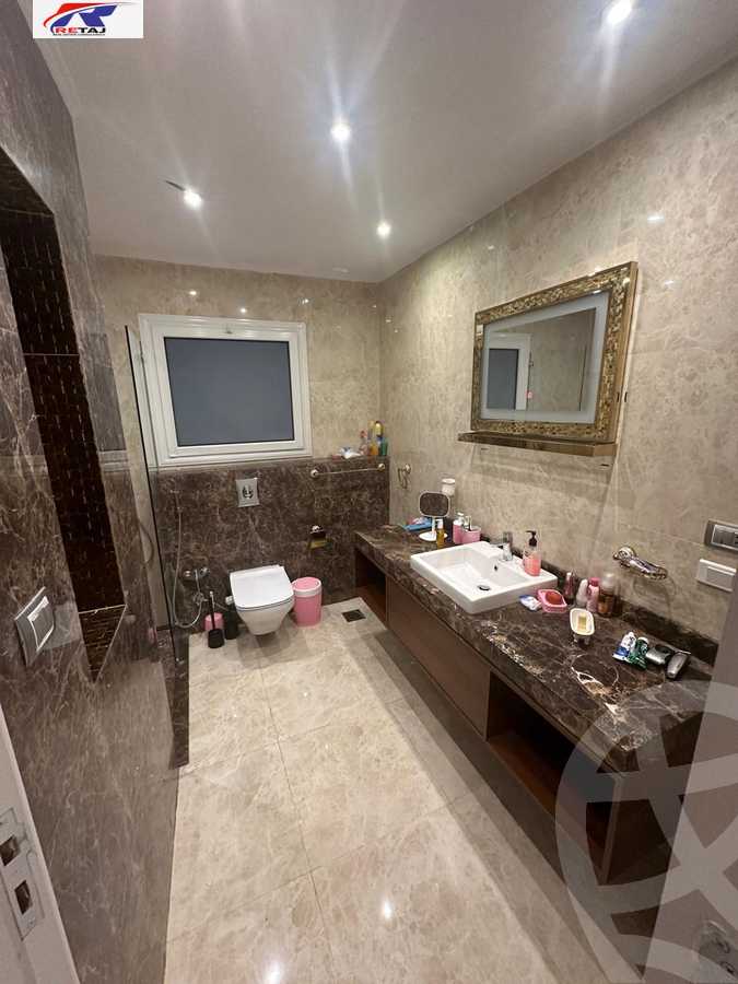 https://aqarmap.com.eg/en/listing/5903054-for-rent-cairo-new-cairo-compounds-mountain-view-hyde-park