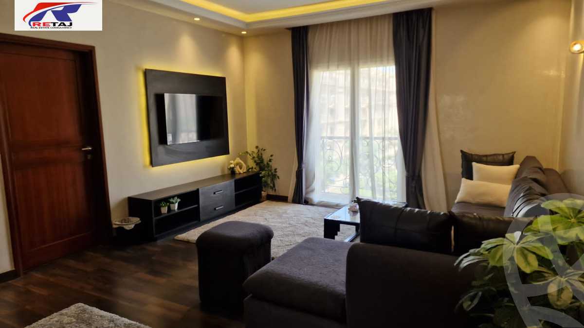 https://aqarmap.com.eg/ar/listing/5903232-for-rent-cairo-new-cairo-compounds-hyde-park