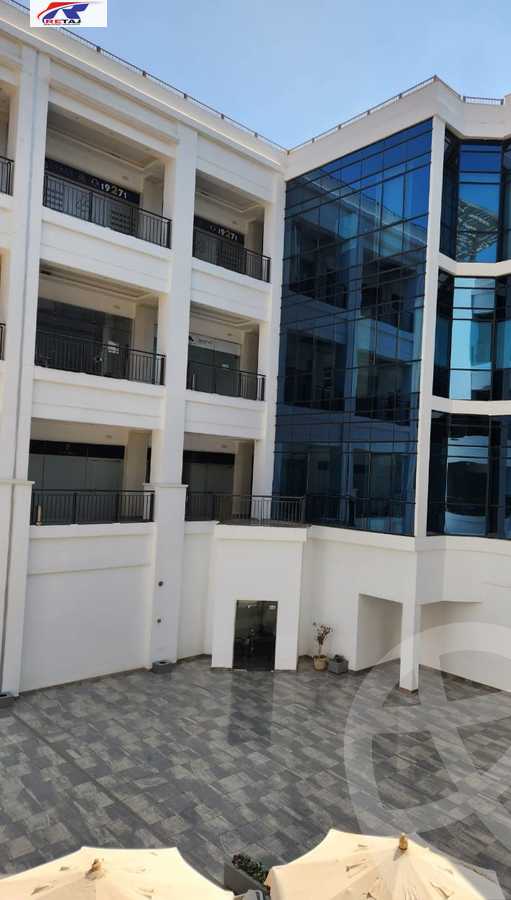 https://aqarmap.com.eg/en/listing/5908453-for-sale-cairo-new-cairo-compounds-top-90-mall