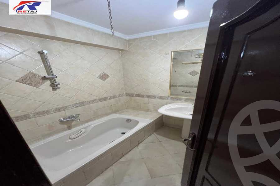 https://aqarmap.com.eg/en/listing/5918656-for-sale-cairo-nasr-city-6th-zone-mahmoud-ghoneim-st