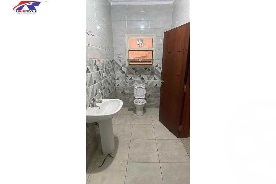 https://aqarmap.com.eg/en/listing/5931368-for-rent-cairo-new-cairo-ganob-el-akadamiya