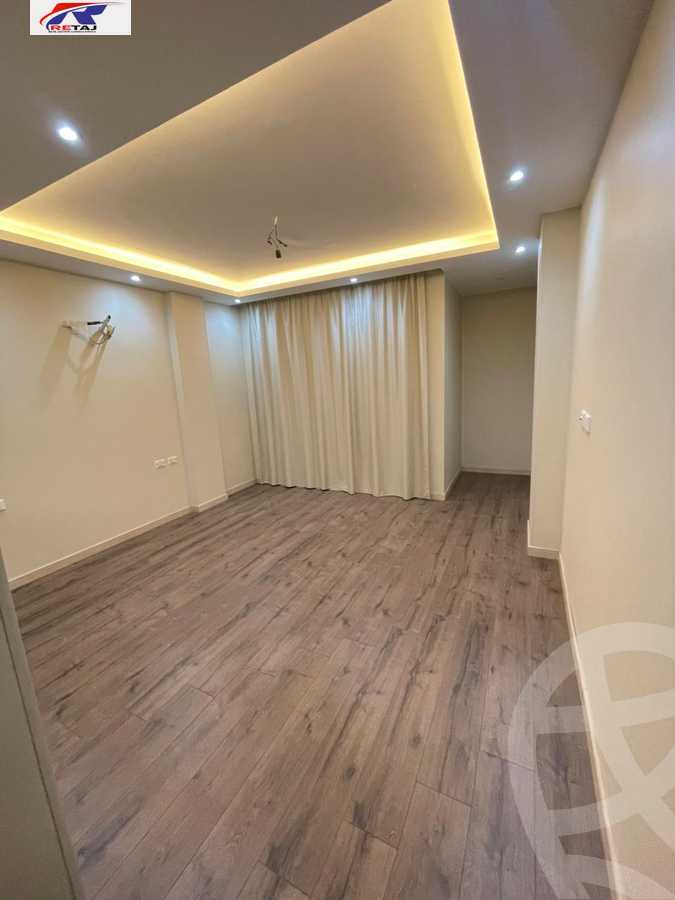 https://aqarmap.com.eg/en/listing/5931997-for-rent-cairo-new-cairo-compounds-moon-valley